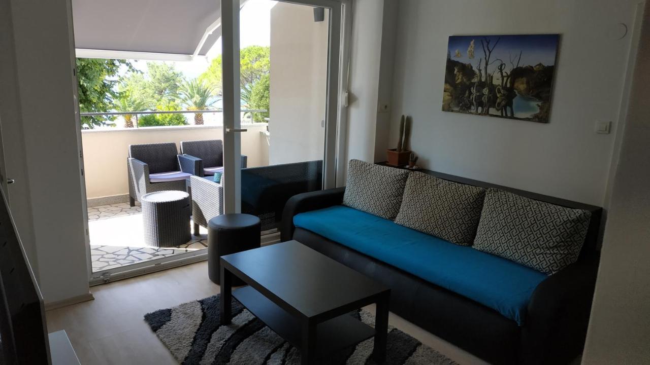 Apartman Katnic By The Beach Криквеница Екстериор снимка