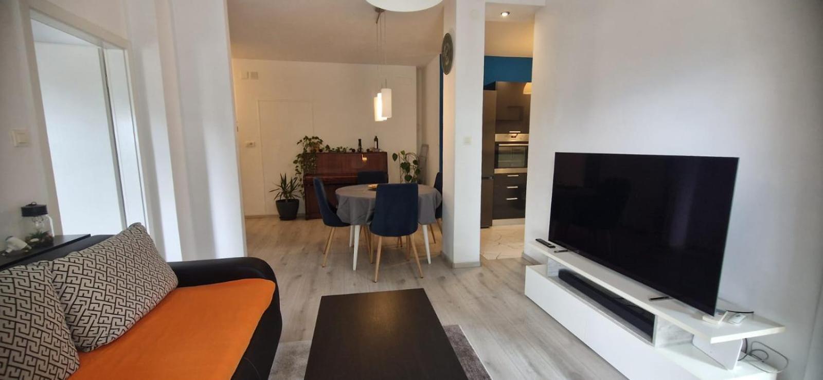 Apartman Katnic By The Beach Криквеница Екстериор снимка