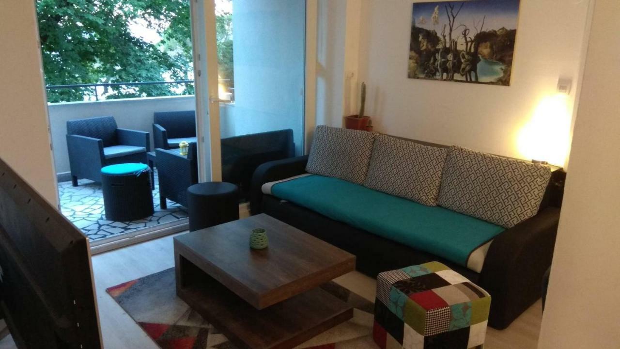 Apartman Katnic By The Beach Криквеница Екстериор снимка